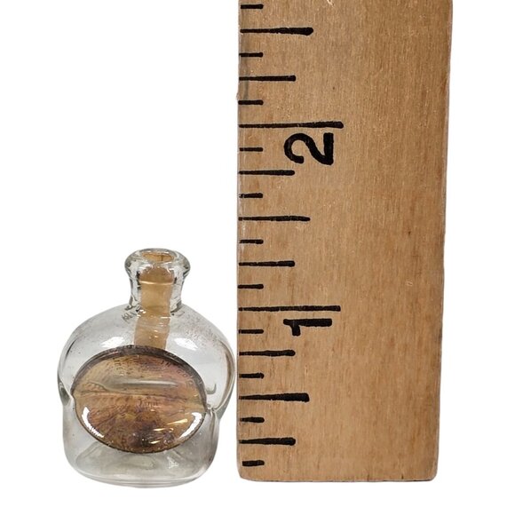 1942 Wheat Penny in Old American Pinch Bottle Glass WWII Good Luck Miniature WW2 - Picture 13 of 13